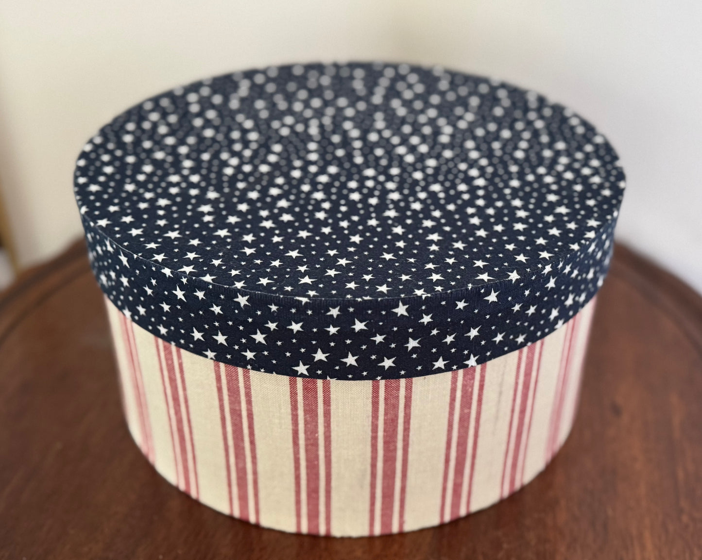 Patriotic Hat Box - Patriotic riser- Americana Decor- Primitive Americana box- 4th of July decor