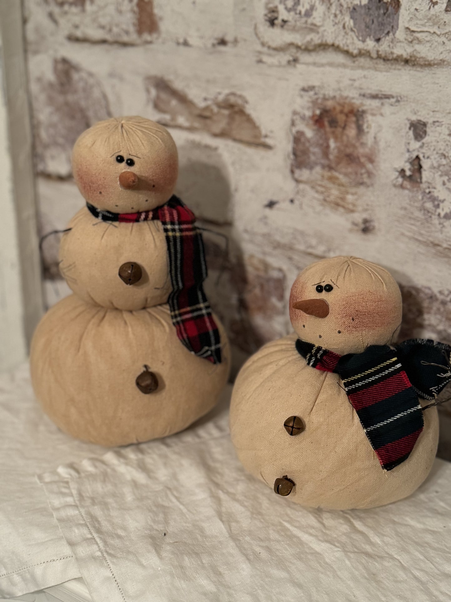 Primitive Snowman- Farmhouse Snowman- Christmas Decor- Plush Snowman