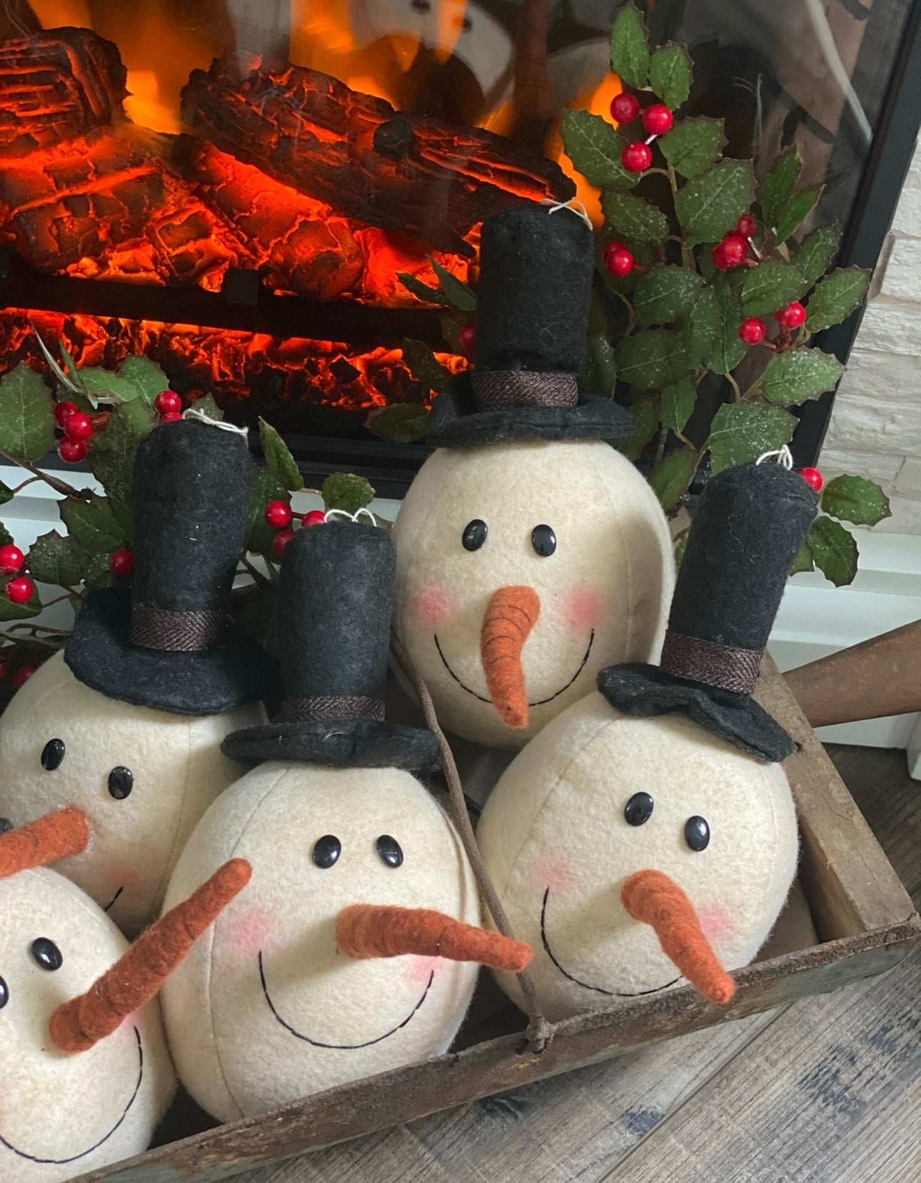 Snowman Head - Bowl filler - Craft supplies