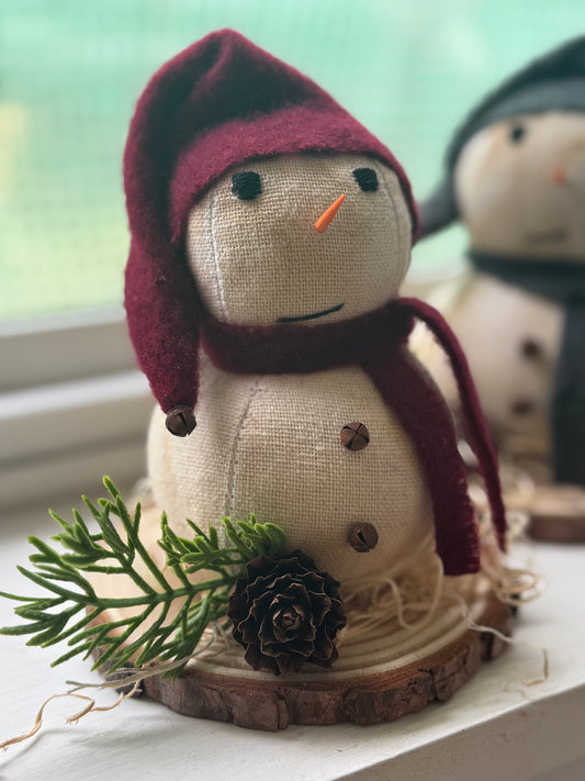 Handmade Snowman on wood slice- Farmhouse Snowman- Christmas snowman