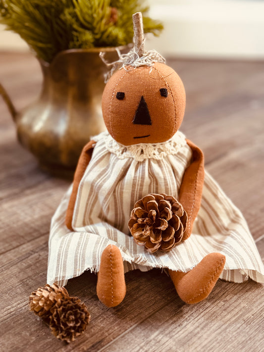 Little Pumpkin Girl - Fall Pumpkin Doll - Primitive Pumpkin- Farmhouse Pumpkin Halloween decor