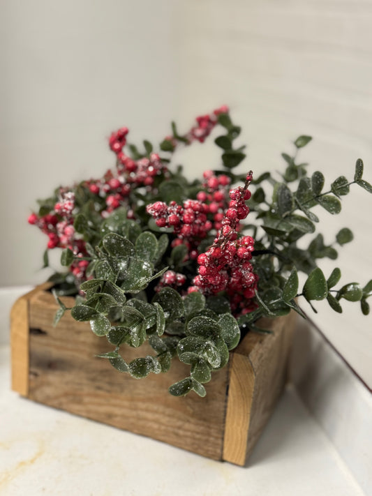 Christmas arrangement- Florals in reclaimed wood box