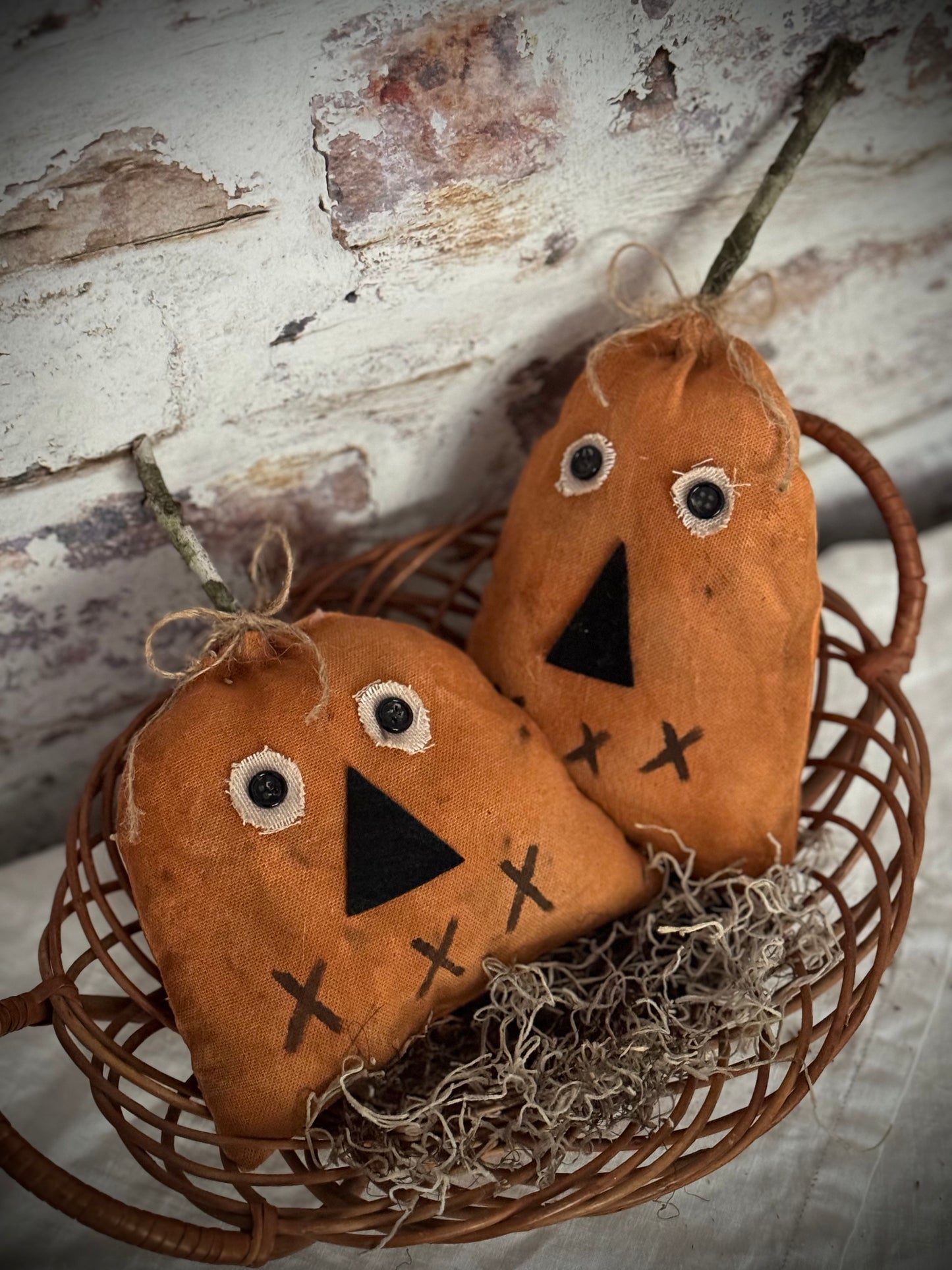 Pumpkin Jack-o-lantern- Primitive Pumpkins - SET of 2 - Folk Art Pumpkin- Farmhouse Pumpkins - Halloween Pumpkins- Fall Bowl Fillers- Tiered Tray Decor