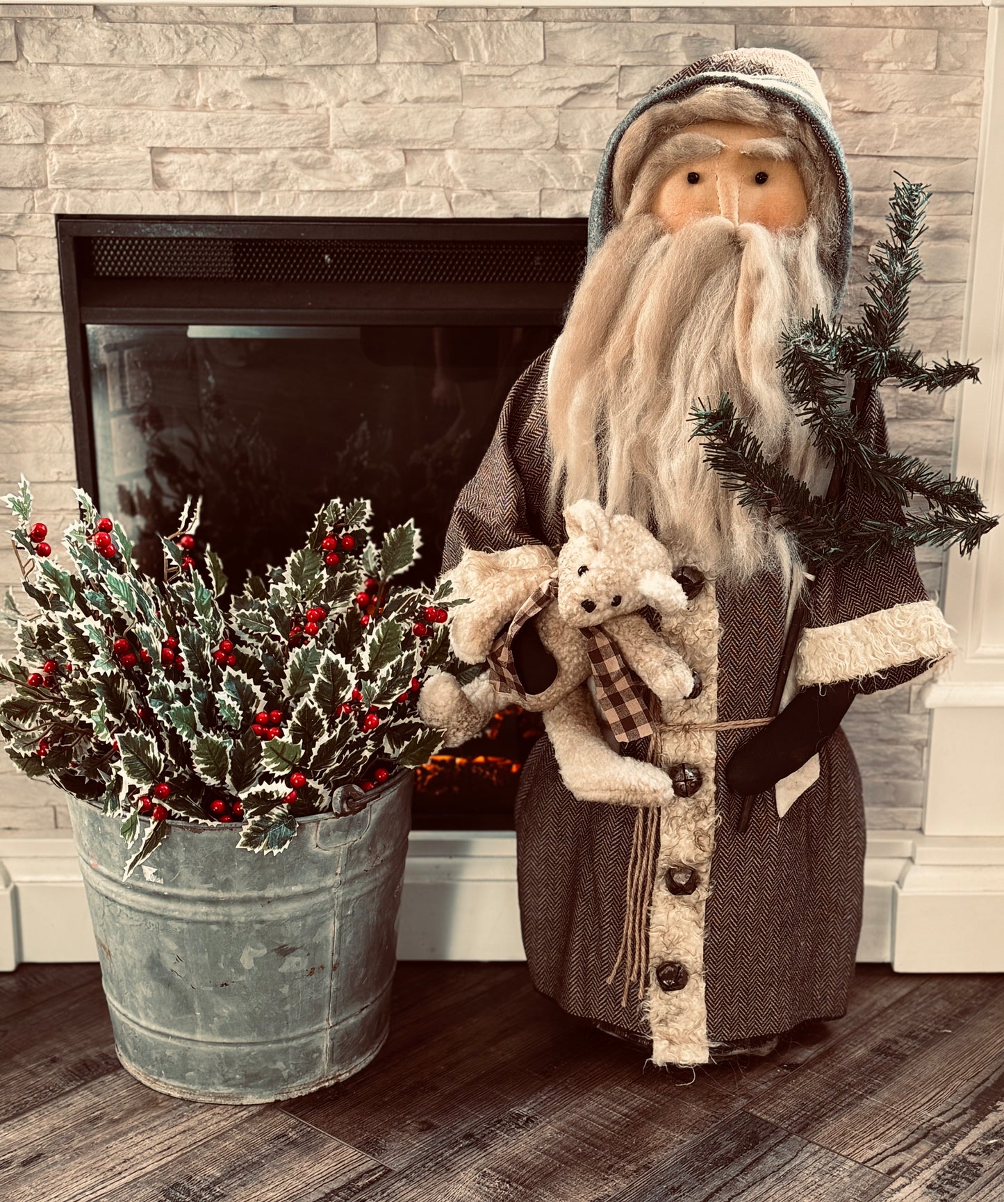 Santa Claus 28 inches TALL - Father Christmas- Primitive Santa