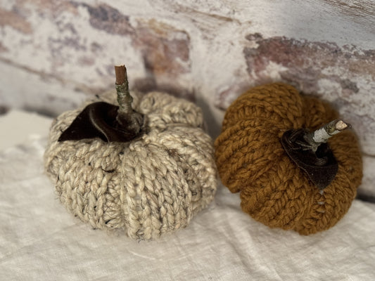 Knitted Pumpkins- SET of 2 Handmade Knitted Wool Pumpkins- Knitted Wool Pumpkins