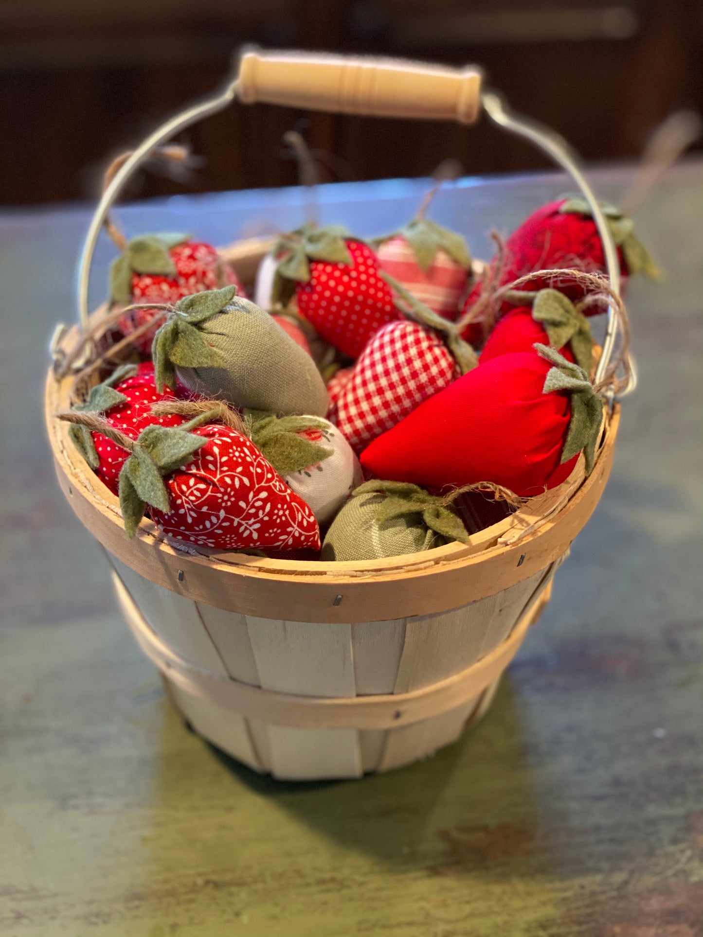 Handmade Strawberries SET of 6 with pint basket