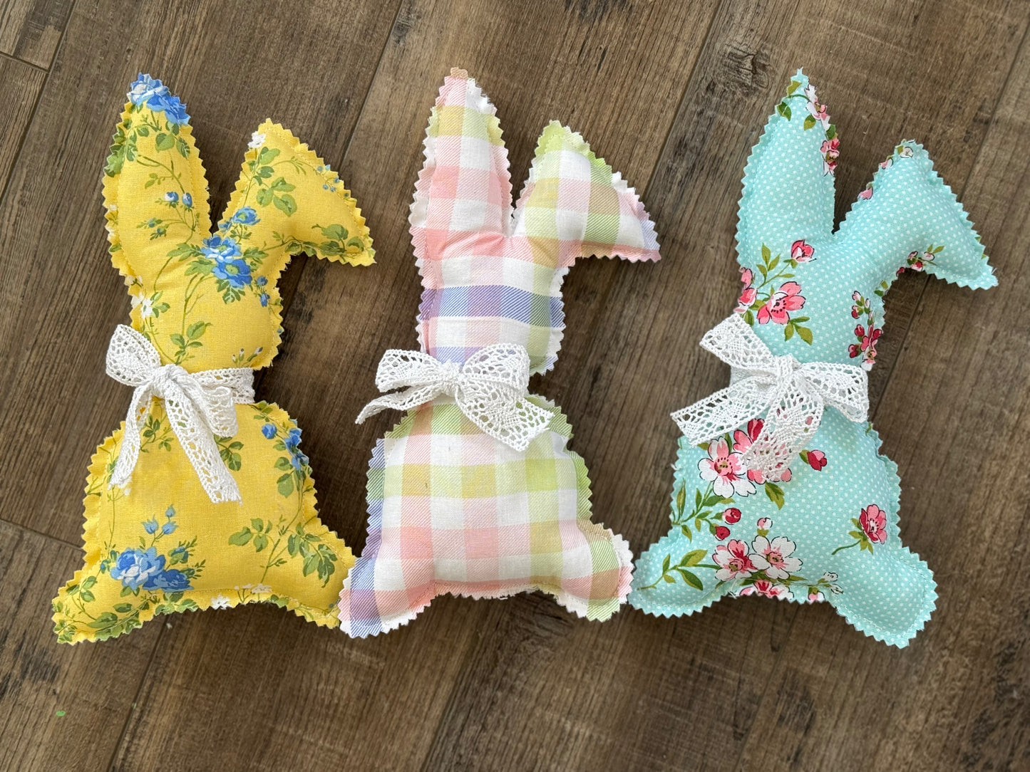 Handmade bunny SET - 3 fabric bunnies- Bunny bowl fillers- Farmhouse bunny - Shabby chic bunny