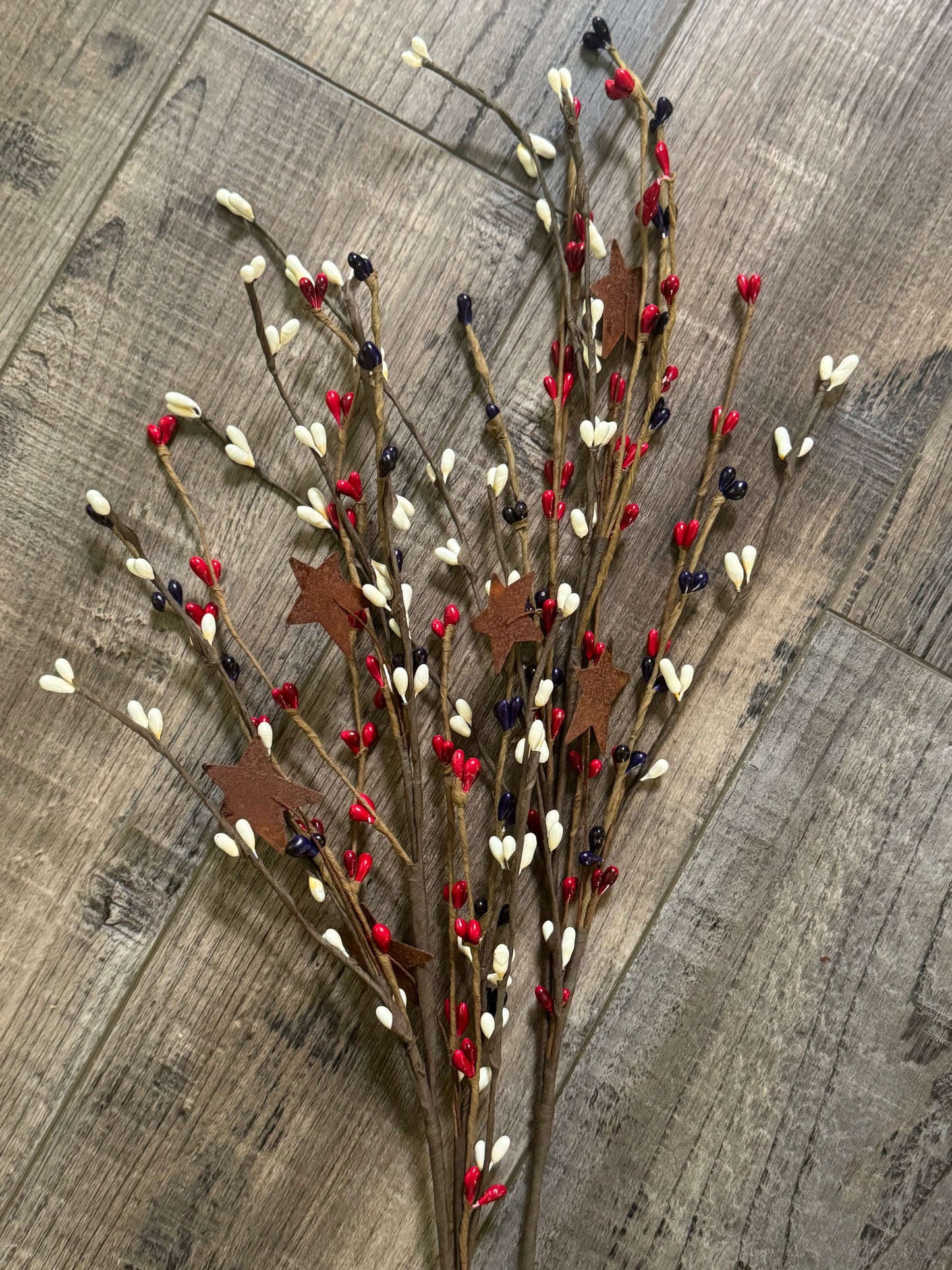 Americana Pip Berry with rusty Stars- Red, white and blue pip berry with stars - Patriotic Floral Picks